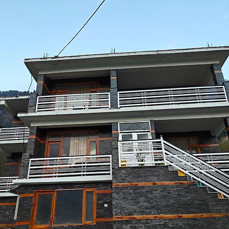 Hotel Happy House Manali Sater Esterno foto